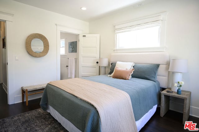 2238 W 28th Street, Los Angeles, CA 90018 — photo 22 of 44