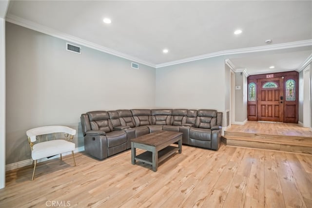 9509 Jellico Avenue, Northridge, CA 91325 — photo 11 of 70