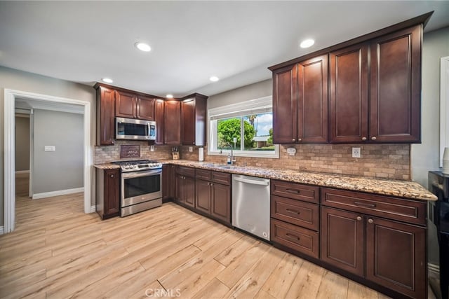 9509 Jellico Avenue, Northridge, CA 91325 — photo 15 of 70