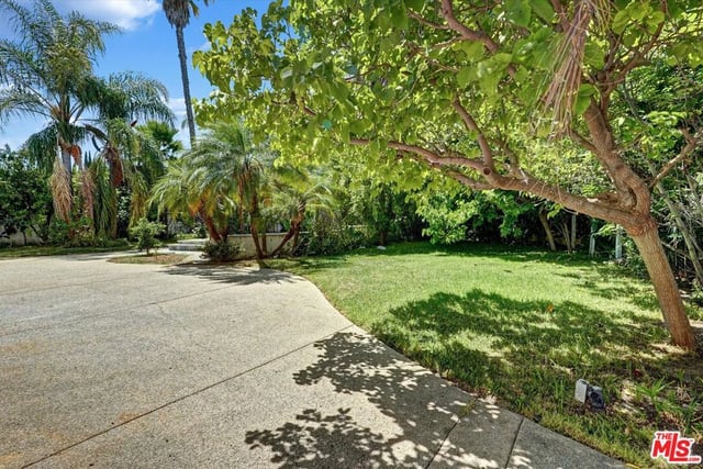 4623 Hayvenhurst Avenue, Encino, CA 91436 — photo 33 of 38