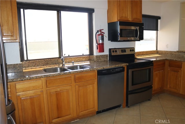 1750 E Ocean 503, Long Beach, CA 90802 — photo 18 of 25