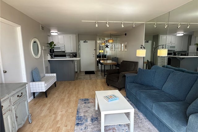 1750 E Ocean 503, Long Beach, CA 90802 — photo 3 of 25