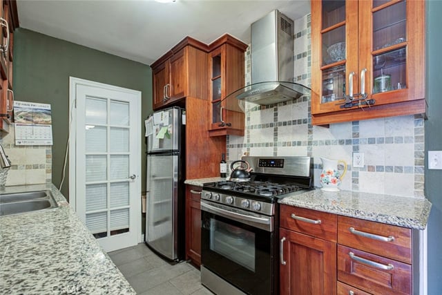 3220 Altura Avenue 217, Glendale, CA 91214 — photo 12 of 18