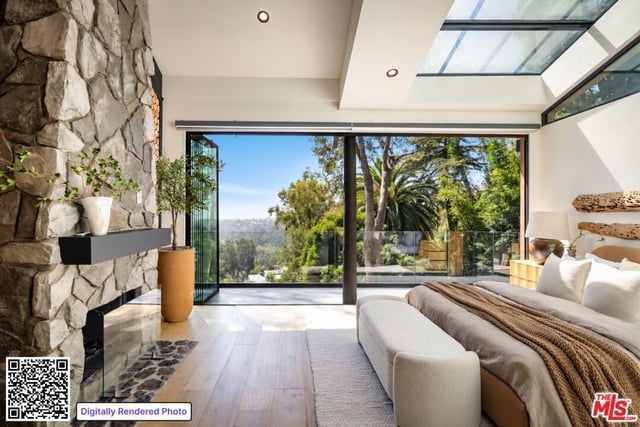 1509 Amalfi Drive, Los Angeles, CA 90272 — photo 9 of 32