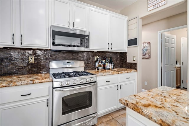 39361 Chantilly Ln, Palmdale, CA 93551 — photo 21 of 61