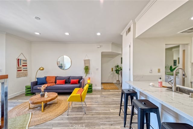 1665 Federal Avenue 302, Los Angeles, CA 90025 — photo 22 of 48
