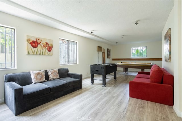 1665 Federal Avenue 302, Los Angeles, CA 90025 — photo 37 of 48