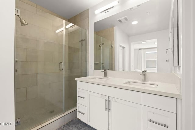 1244 E Thompson Boulevard 101, Ventura, CA 93001 — photo 31 of 65