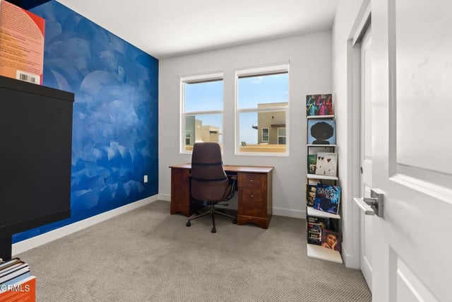 1244 E Thompson Boulevard 101, Ventura, CA 93001 — photo 33 of 65
