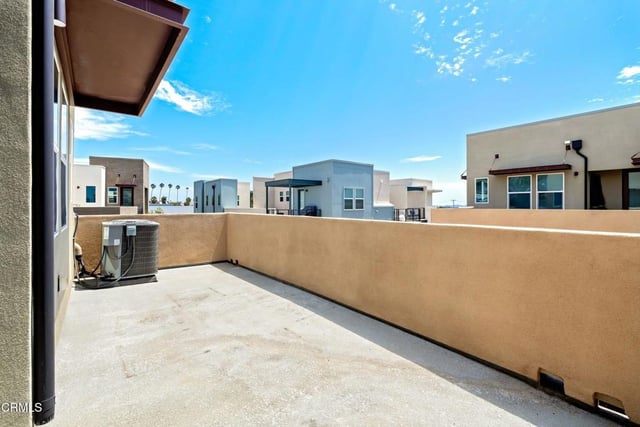 1244 E Thompson Boulevard 101, Ventura, CA 93001 — photo 41 of 65