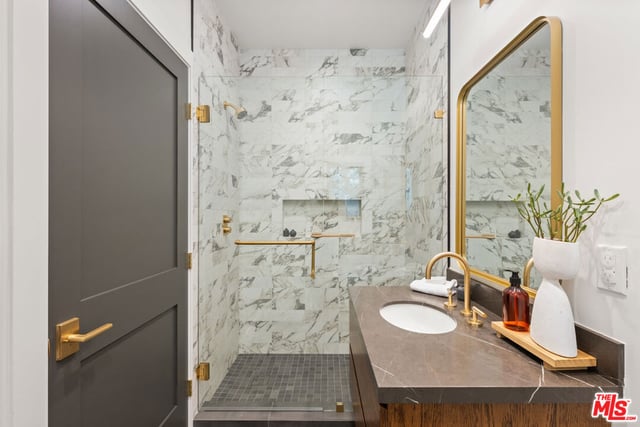 7719 Lexington Avenue, West Hollywood, CA 90046 — photo 14 of 22