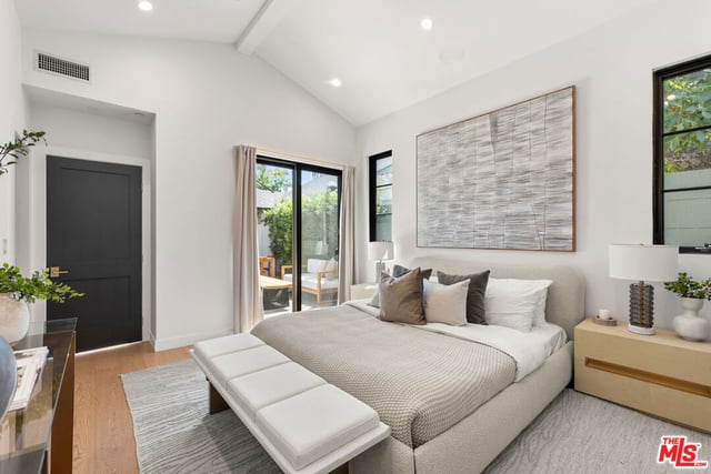 7719 Lexington Avenue, West Hollywood, CA 90046 — photo 9 of 22