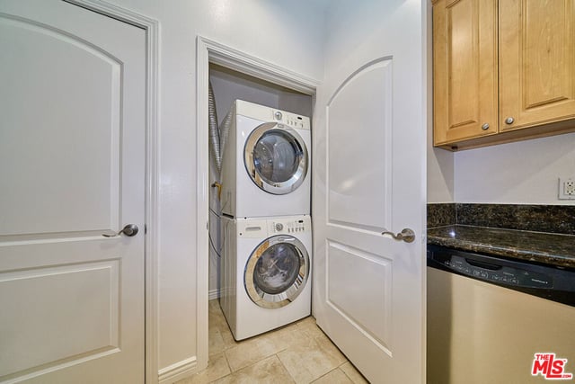 1042 S Kingsley Drive PH4, Los Angeles, CA 90006 — photo 34 of 35