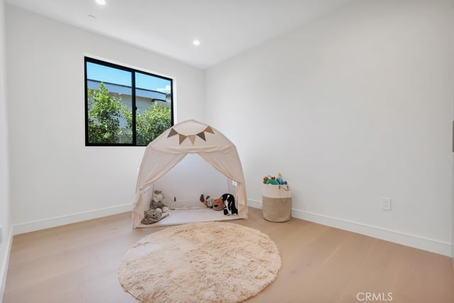 17534 Collins, Encino, CA 91316 — photo 28 of 46