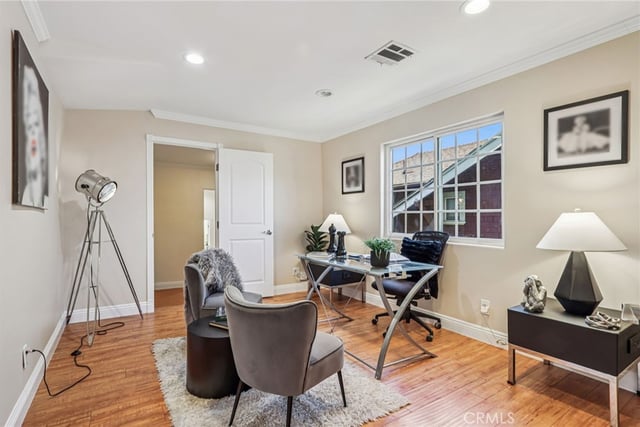 4520 Kingswell Avenue, Los Angeles, CA 90027 — photo 25 of 53