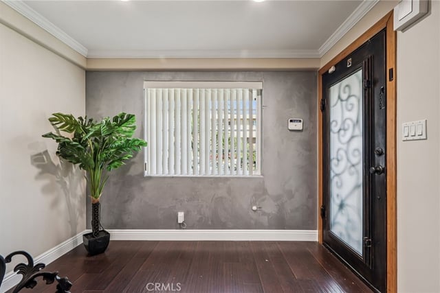 4520 Kingswell Avenue, Los Angeles, CA 90027 — photo 3 of 53