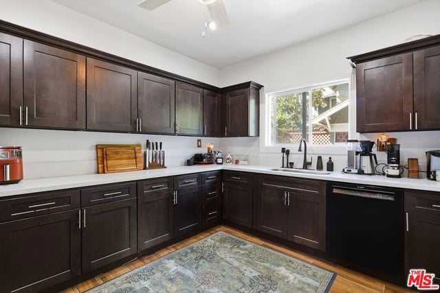 2651 Van Buren Place, Los Angeles, CA 90007 — photo 8 of 38