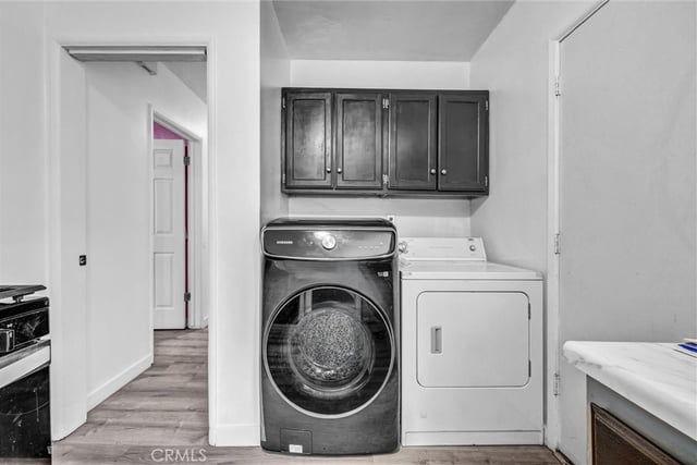 9402 Hickory, Los Angeles, CA 90002 — photo 8 of 21