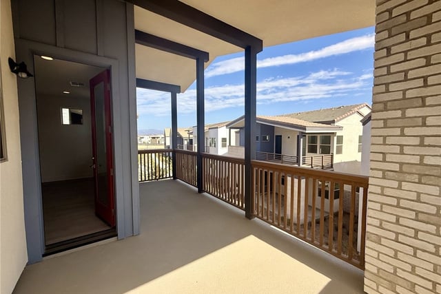 27410 Rainwood Place, Valencia, CA 91381 — photo 5 of 7