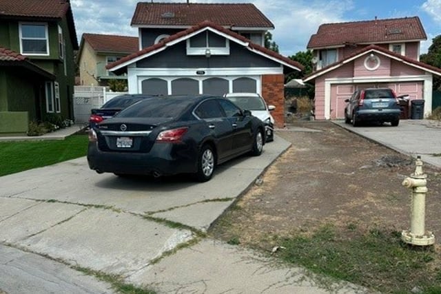 705 Matthisen Circle, Compton, CA 90220 — photo 2 of 17