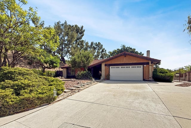 2167 Stoneman Street, Simi Valley, CA 93065 — photo 6 of 56