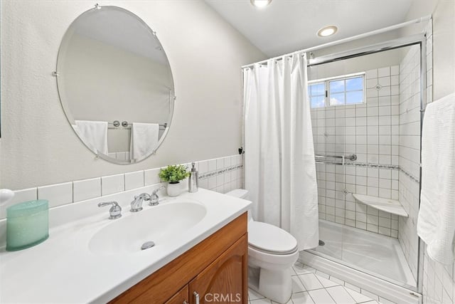 26012 Lucerne Court, Valencia, CA 91355 — photo 26 of 44