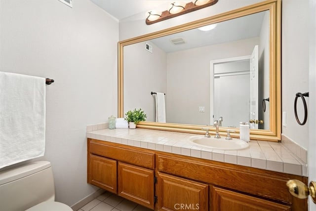26012 Lucerne Court, Valencia, CA 91355 — photo 28 of 44