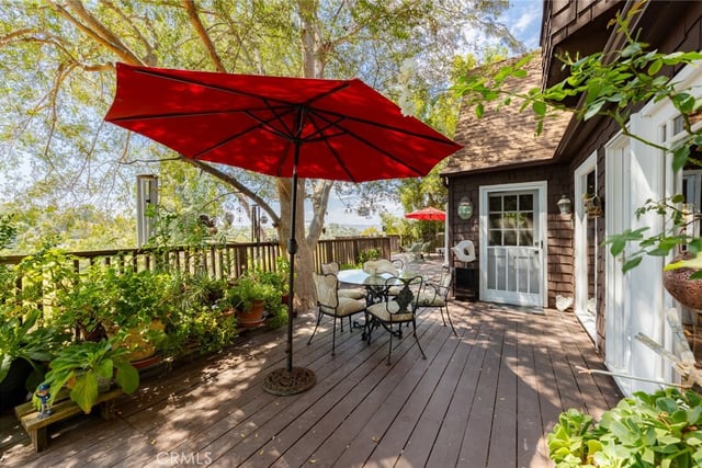 21008 Bandera, Woodland Hills, CA 91364 — photo 5 of 50