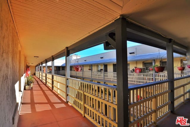 800 Pacific Avenue 401, Long Beach, CA 90813 — photo 26 of 34