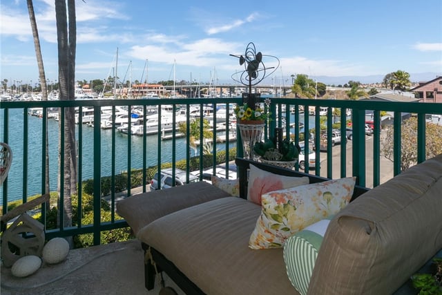 2901 Peninsula Road 241, Oxnard, CA 93035 — photo 19 of 33