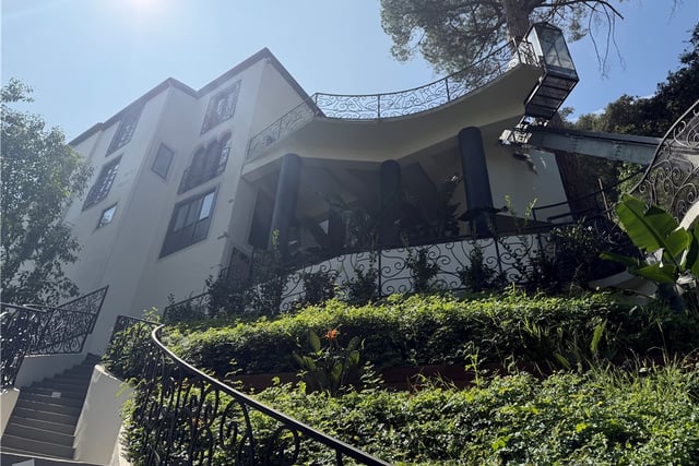 1301 N Beverly, Los Angeles, CA 90210 — photo 11 of 38