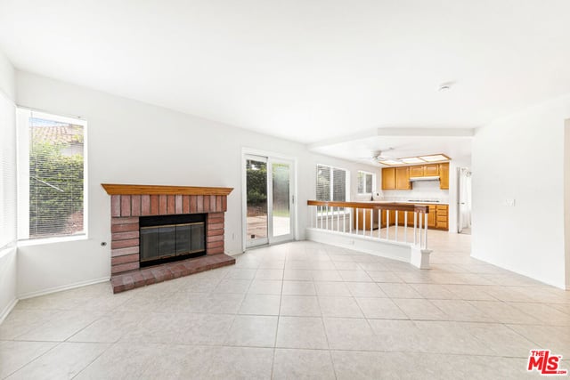 4188 Trailcrest Drive, Moorpark, CA 93021 — photo 12 of 34