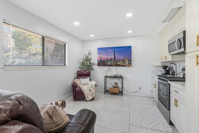 652 Stonebrook Street, Simi Valley, CA 93065 — photo 28 of 61