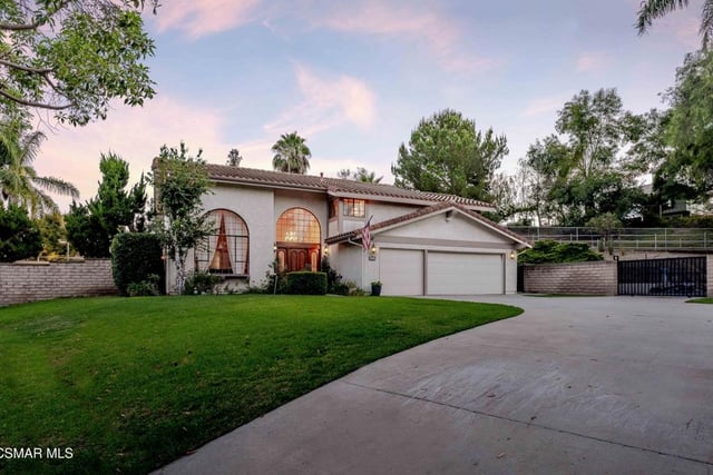 652 Stonebrook Street, Simi Valley, CA 93065 — photo 3 of 61