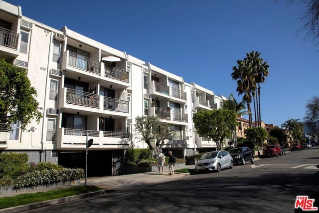 6151 Orange Street 203, Los Angeles, CA 90048 — photo 9 of 13