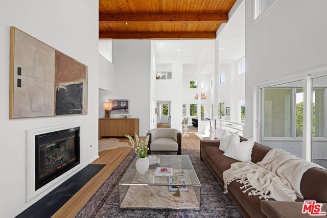 6969 Woodrow Wilson Drive, Los Angeles, CA 90068 — photo 7 of 51