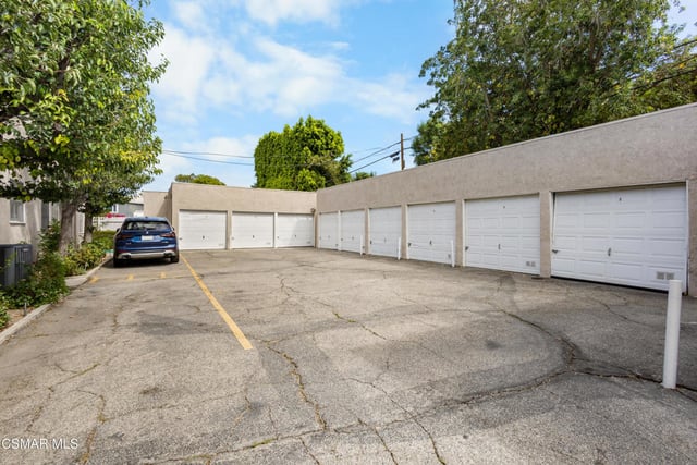 15234 Dickens Street 1/4, Sherman Oaks, CA 91403 — photo 22 of 23