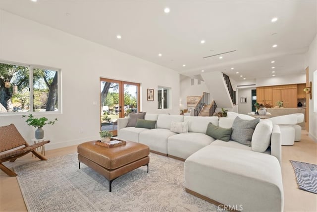 10505 Jordan, Chatsworth, CA 91311 — photo 21 of 72