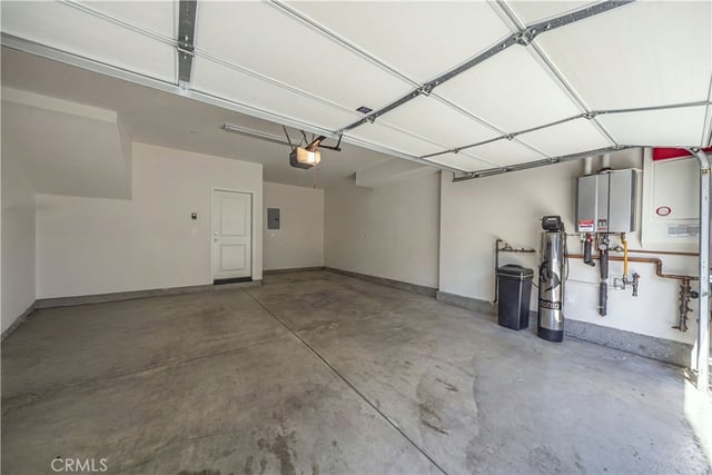 511 Tamarind Way E, West Covina, CA 91791 — photo 32 of 44