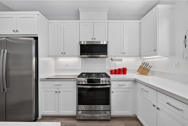 511 Tamarind Way E, West Covina, CA 91791 — photo 9 of 44