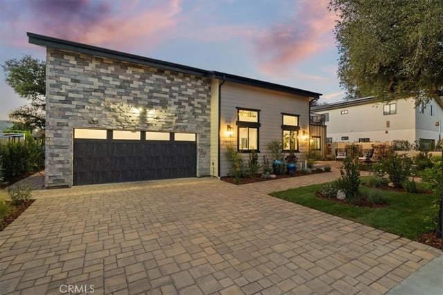 21811 San Jose Street, Chatsworth, CA 91311 — photo 3 of 65