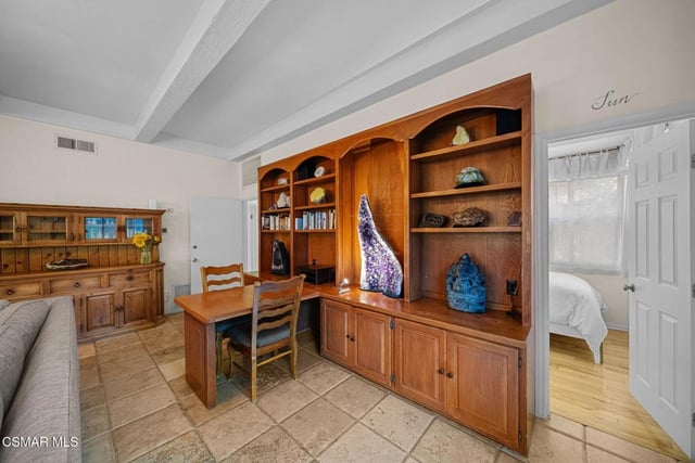 2025 Mckain Street, Calabasas, CA 91302 — photo 18 of 56
