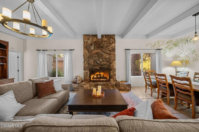 2025 Mckain Street, Calabasas, CA 91302 — photo 7 of 56