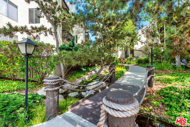 7306 Summertime Lane, Culver City, CA 90230 — photo 30 of 43