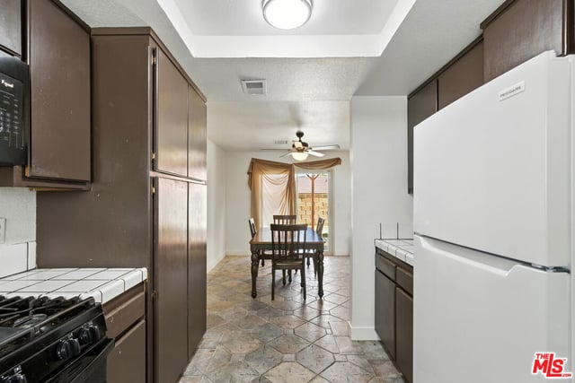 1655 E Avenue K, Lancaster, CA 93535 — photo 14 of 30