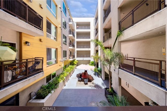 2939 Leeward 305, Los Angeles, CA 90005 — photo 14 of 17