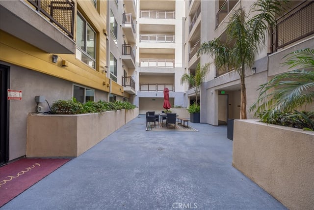 2939 Leeward 305, Los Angeles, CA 90005 — photo 17 of 17