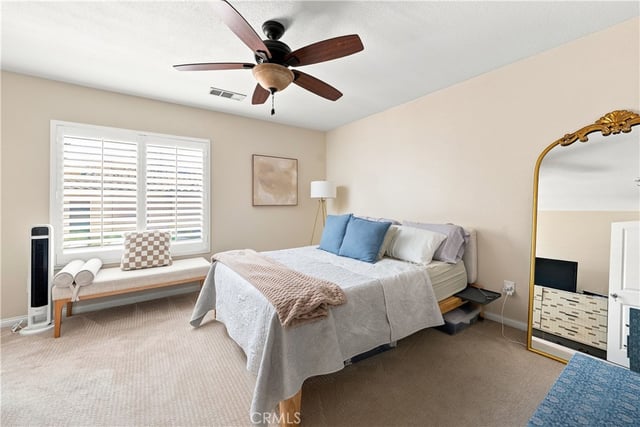 28453 Casselman Lane, Saugus, CA 91350 — photo 14 of 32