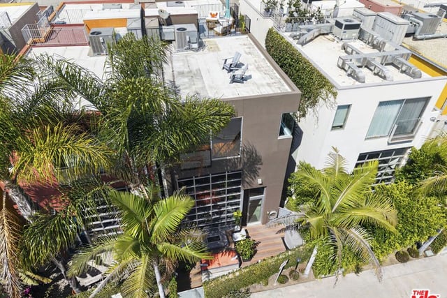 2120 Narcissus Court, Venice, CA 90291 — photo 33 of 37