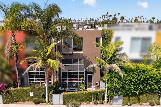2120 Narcissus Court, Venice, CA 90291 — photo 5 of 37
